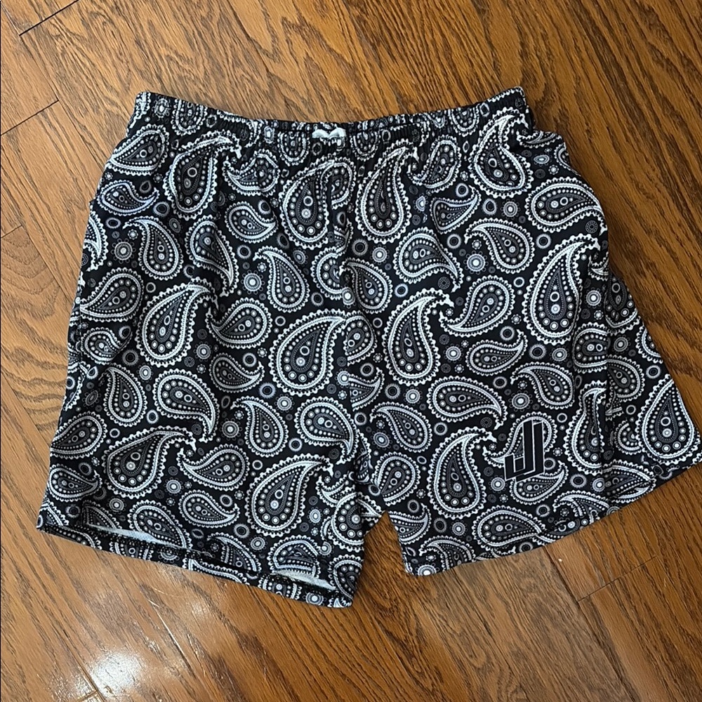 JJ Paisley Patterned Shorts